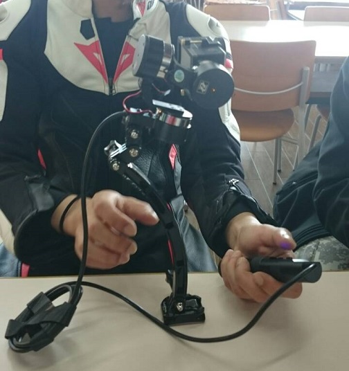 【首開】 開編輯文?? 全日本壓馬路(株)