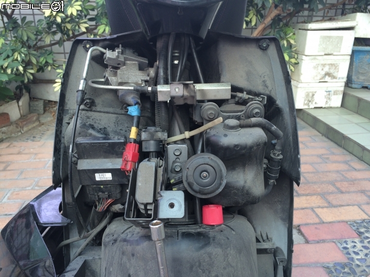 我的 GTR aero 行車記錄器安裝過程