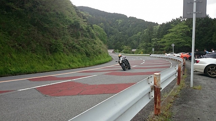 【首開】 開編輯文?? 全日本壓馬路(株)