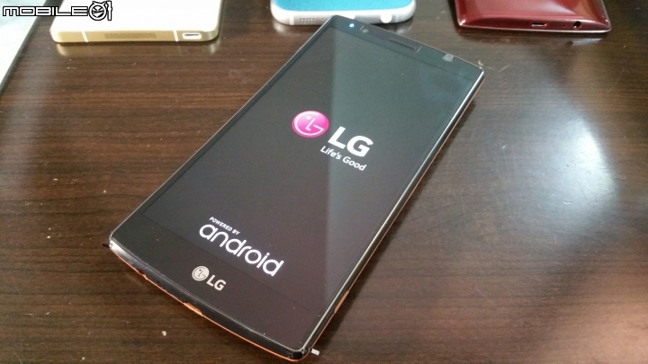 LG G4 Dual-LTE 雙卡版 真皮經典棕 開箱~~(8/13官方更新可系統切換4G上網--雙4G!)