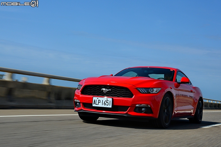 不要溫馴走入那良夜 Ford Mustang 2.3 EcoBoost