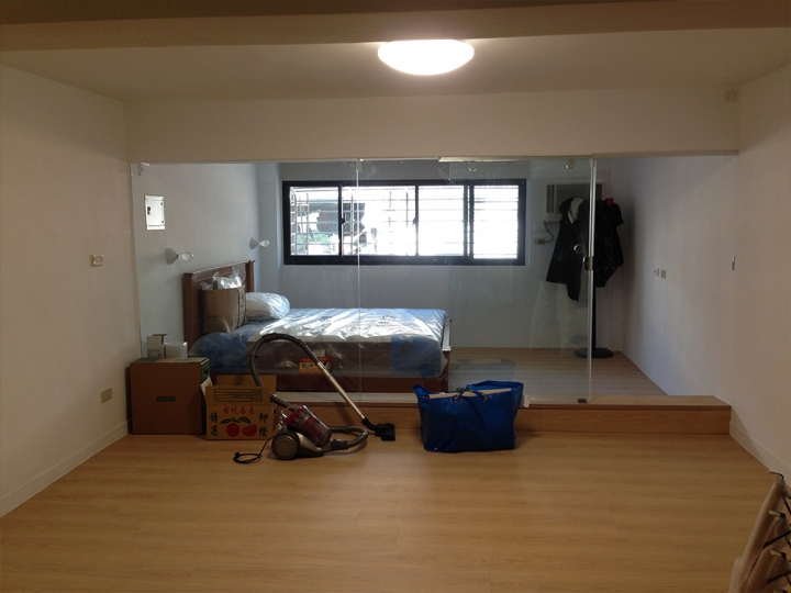 【開箱】老屋翻新之極致簡單風 (我們都開玩笑是家徒四壁風)