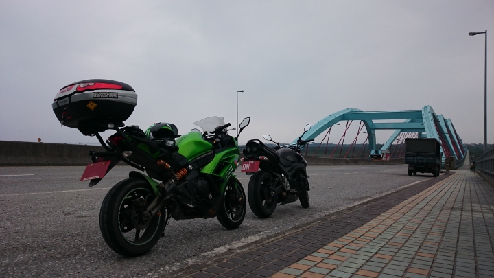 肥吱吱與綠胖胖之來去台東住一晚(0字環島)(四月重機小旅行)