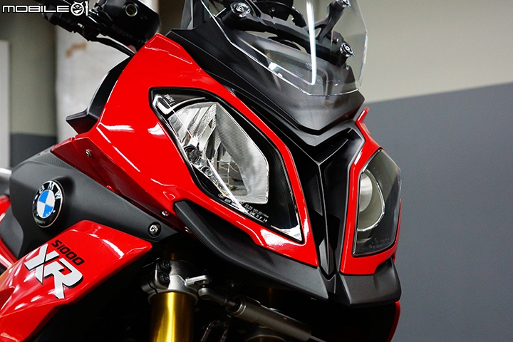 混血多功能車抵台!BMW S1000XR 全台最速開箱!