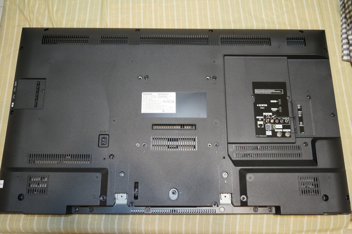Panasonic TH-43CS630不專業簡單開箱