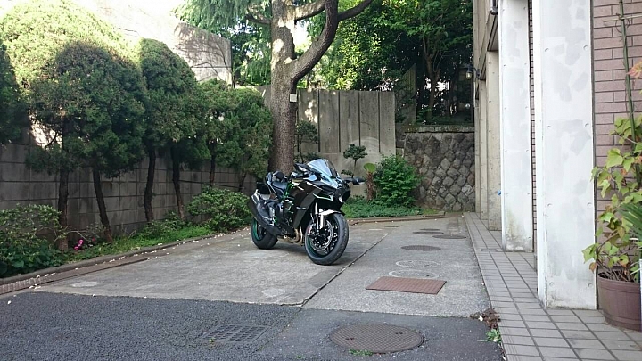 【首開】 開編輯文?? 全日本壓馬路(株)