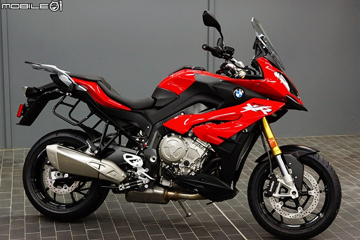 混血多功能車抵台!BMW S1000XR 全台最速開箱!