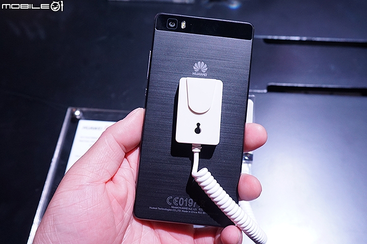 曼谷試玩 HUAWEI推出P8、P8 lite、P8 max、榮耀X2、M2多款產品