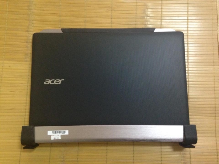 【開箱】Cooler Master Notepal U3 PLUS 散熱墊 不專業開箱~~