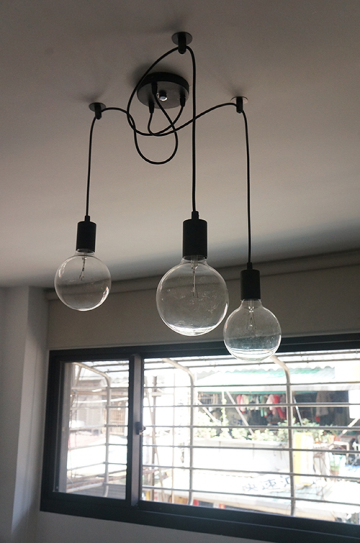 【開箱】老屋翻新之極致簡單風 (我們都開玩笑是家徒四壁風)