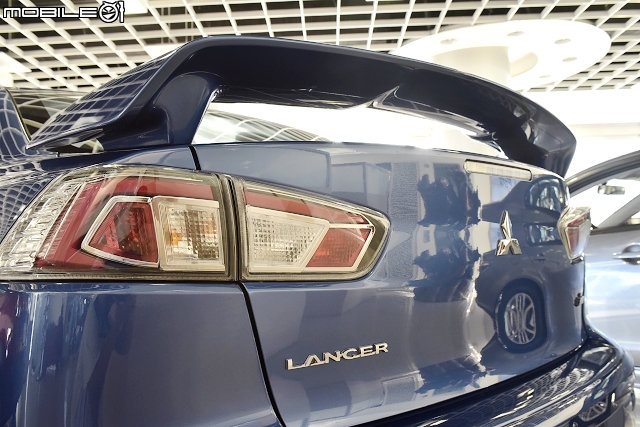 Lancer iO炫彩菱格版新亮相,走來去欣賞菱格藍大對決