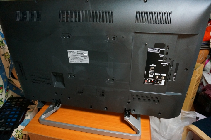 Panasonic TH-43CS630不專業簡單開箱