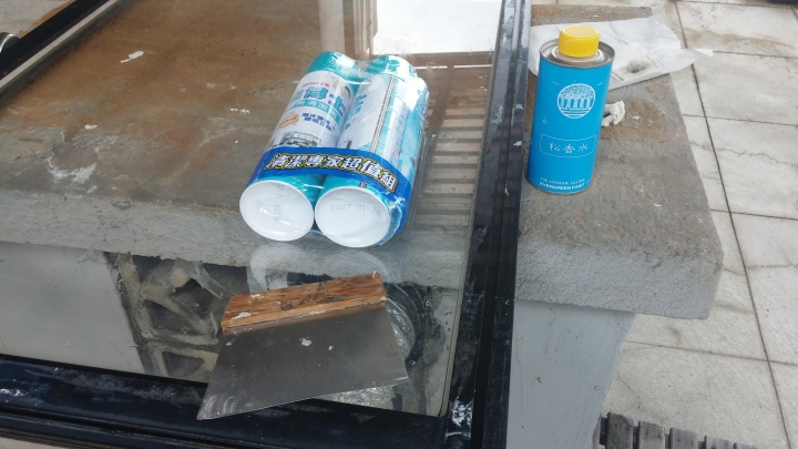 住家窗戶隔熱紙DIY
