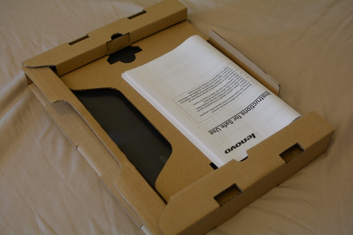 【開箱】Lenovo Lavie Z 360(HZ750) 開箱