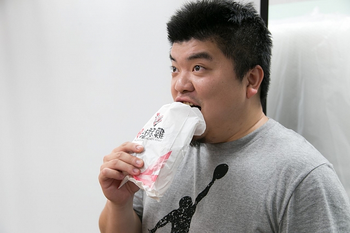 健康與獎金我都要!小惡魔編輯布萊恩挑戰減重開跑!