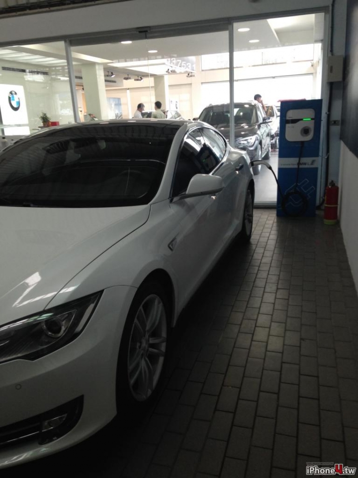 特斯拉 TESLA P85 春節環島大塞車長途體驗心得 完結篇 3/3