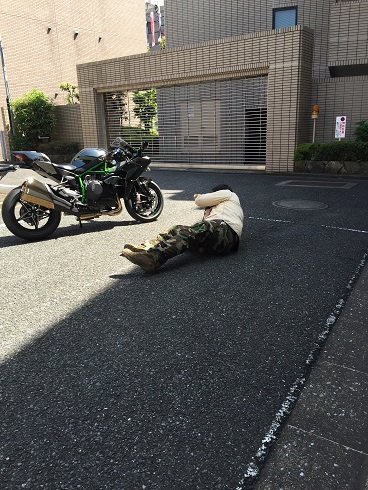【首開】 開編輯文?? 全日本壓馬路(株)