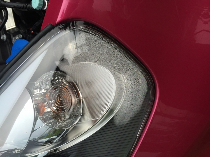 4月份交車kia morning(烤漆品質不敢恭維)