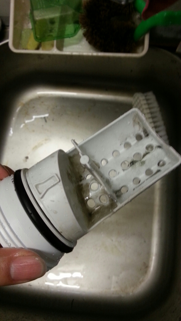 惠而浦洗衣機無法排水DIY解決方法 (錯誤碼 E1 F9)
