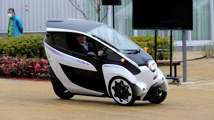 Toyota i-ROAD 試乘之七夜怪 Times (下篇)