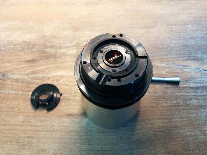 【分享】改機 8mm電影鏡,Schneider-Kreuznach Variogon 1:1.8/8-48 改接數位機身