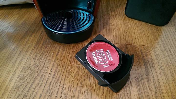 日本遊手賤亂刷卡之 DOLCE GUSTO 全自動膠囊咖啡機開箱
