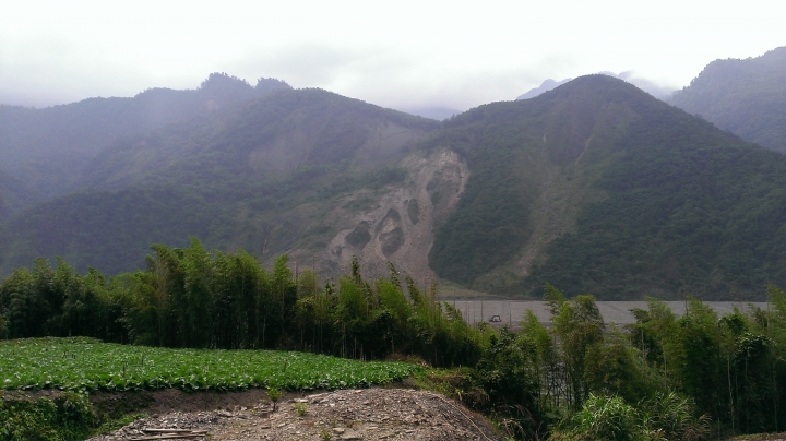 雙日北進武嶺