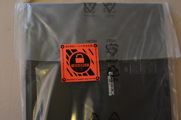 【開箱】Lenovo Lavie Z 360(HZ750) 開箱