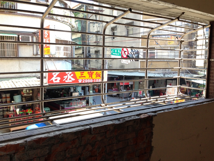 【開箱】老屋翻新之極致簡單風 (我們都開玩笑是家徒四壁風)