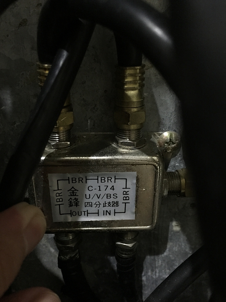 有關社區衛星電視線路問題,希望大家可以幫我抓問題~