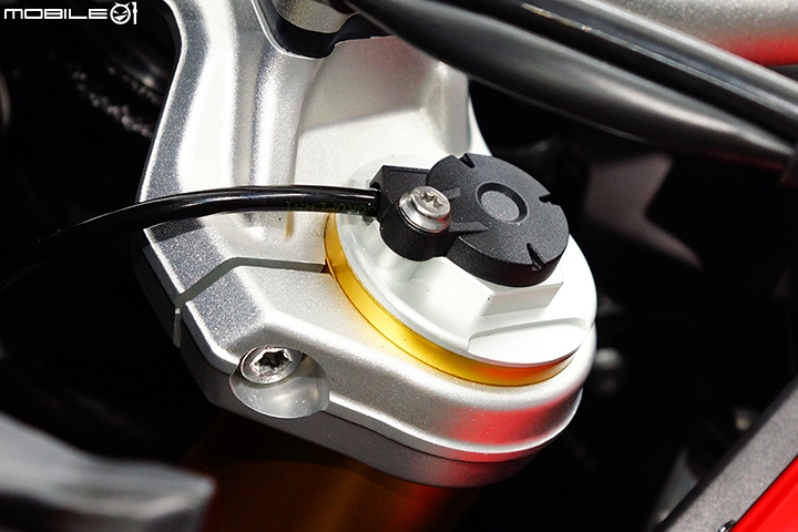 混血多功能車抵台!BMW S1000XR 全台最速開箱!