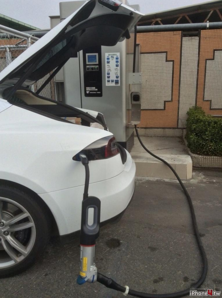 特斯拉 TESLA P85 春節環島大塞車長途體驗心得 完結篇 3/3