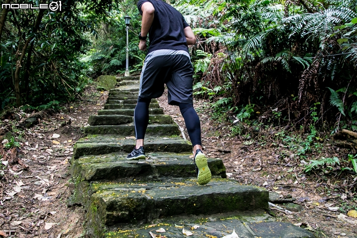 輕量化越野跑履 - The North Face Ultra Trail II