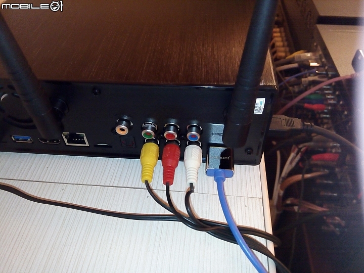 AV 轉換 HDMI (ET1111 開箱測試)