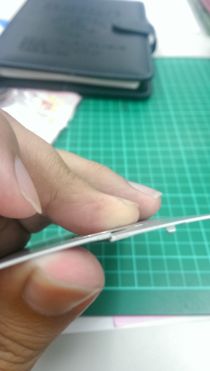 客服一句缺貨!!等了半年居然還要繼續等