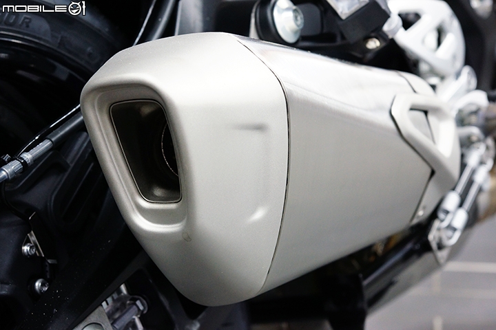 混血多功能車抵台!BMW S1000XR 全台最速開箱!