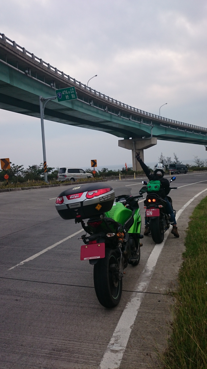 肥吱吱與綠胖胖之來去台東住一晚(0字環島)(四月重機小旅行)