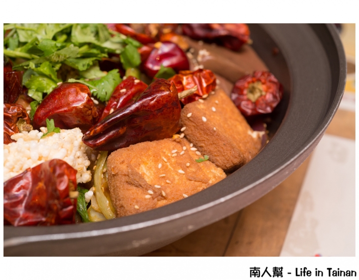 【台南市東區-美食】吃乾的麻辣鍋#福相麻辣香鍋#(中華店)
