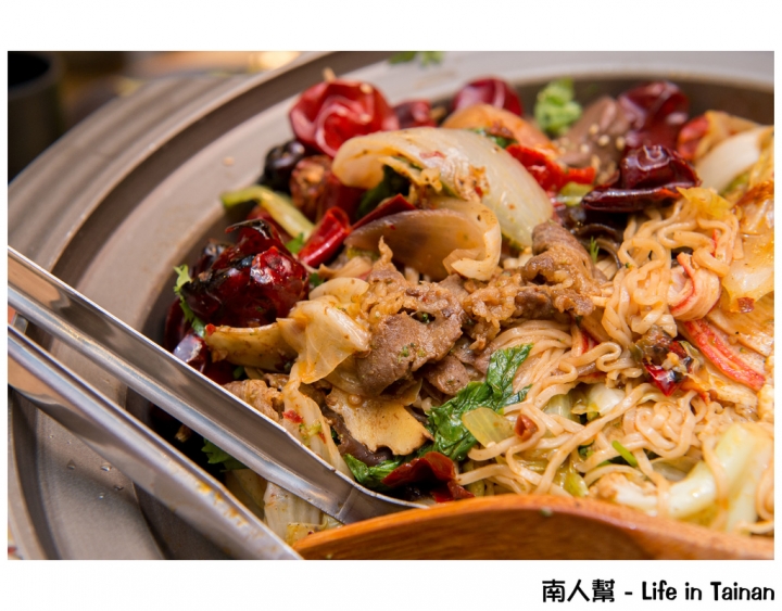 【台南市東區-美食】吃乾的麻辣鍋#福相麻辣香鍋#(中華店)