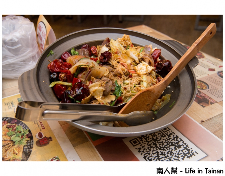 【台南市東區-美食】吃乾的麻辣鍋#福相麻辣香鍋#(中華店)