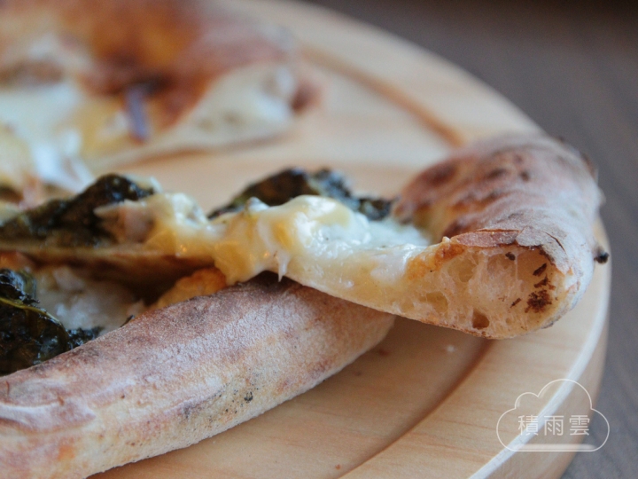 Nero Vulcano Pizza 黑.火山披薩