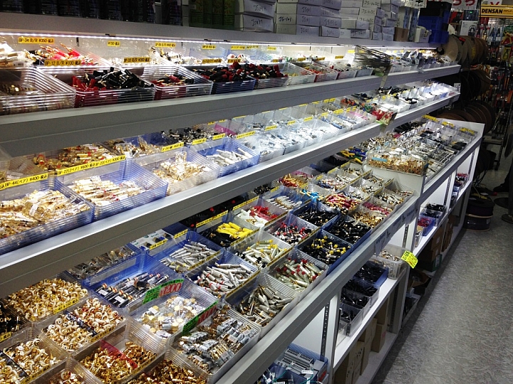 秋葉原的線材店TOMOCA的一日遊