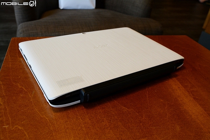 隨身機小開箱 Acer Switch 10E