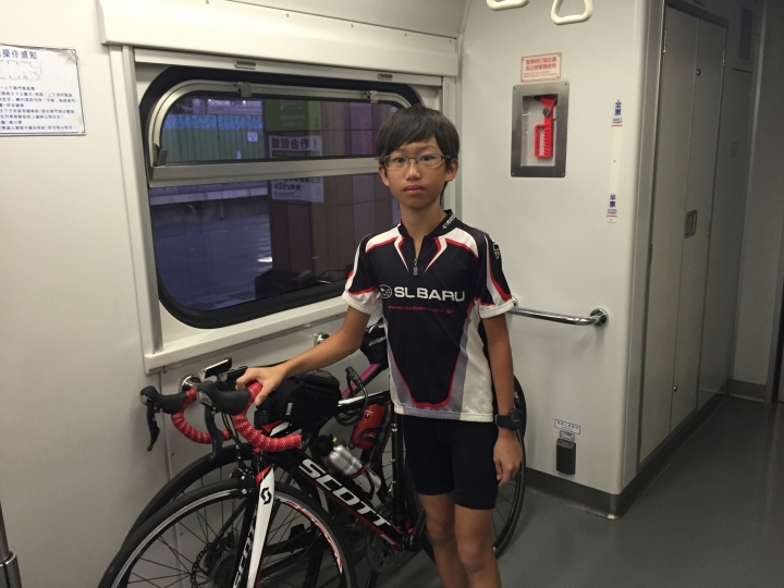 挑戰不可能任務之小六生帶著爸爸單車環島篇