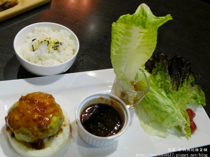 前鎮區Andy'z咖啡,輕食,簡餐,調酒,運動餐廳,有大營幕!(前OT餐廳)近夢時代
