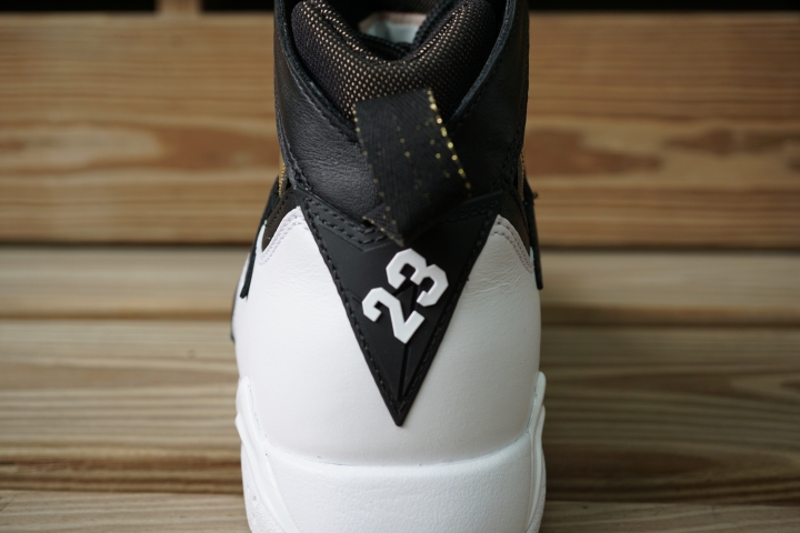 Air Jordan 7 ‘Cigar‘ And ’Champagne‘ 開箱分享