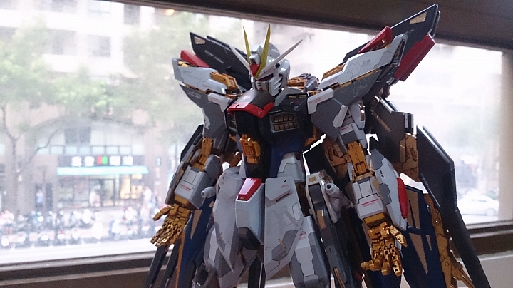 不專業又搞了七個多月的老產品 PG STRIKE FREEDOM + 改套 作品