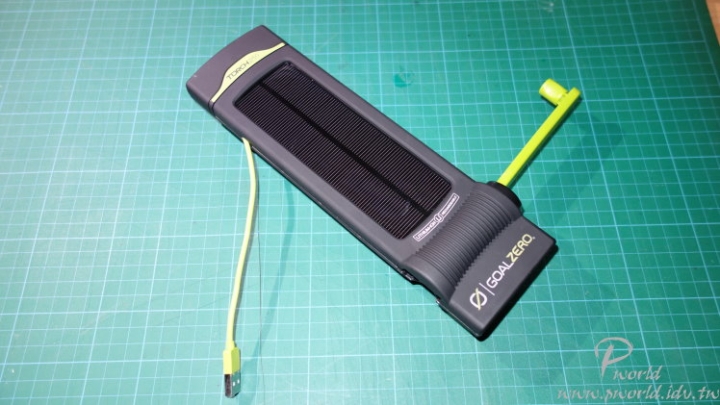 GOALZERO 太陽能充電手電筒
