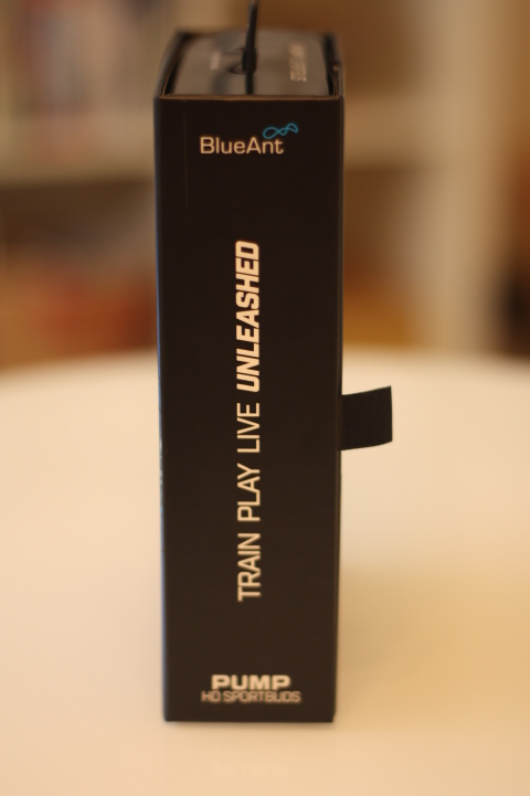 BlueAnt PUMP 無線藍芽防水運動耳機開箱分享