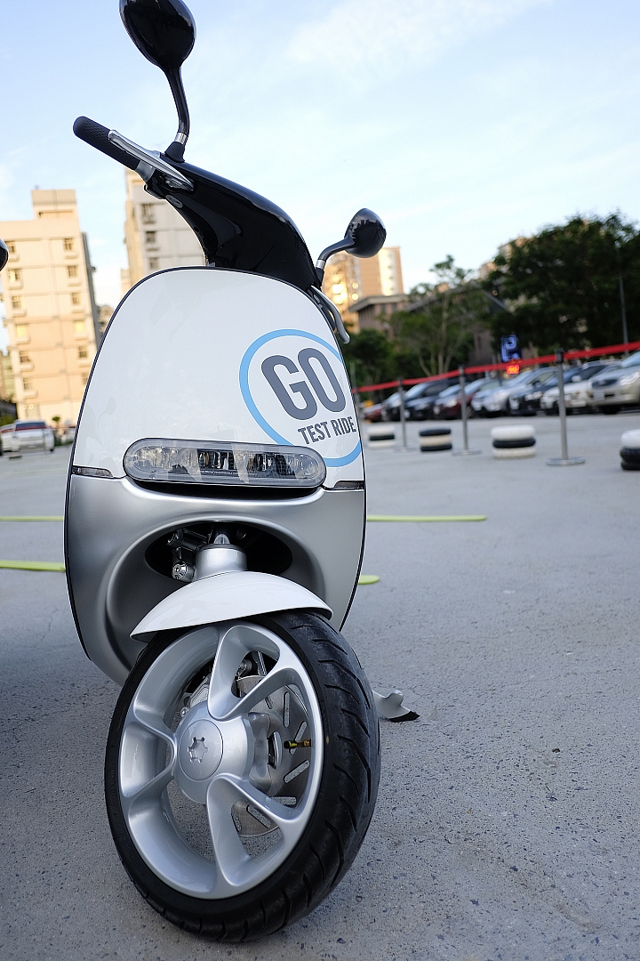 超棒體驗:Smartscooter 智慧雙輪 Gogoro X Mobile01專場騎乘體驗會